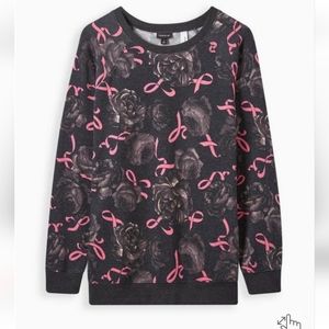 Torrid size 2.  (Size 18-20)Classic Fit Cozy Fleece Crew Neck Raglan Swe…